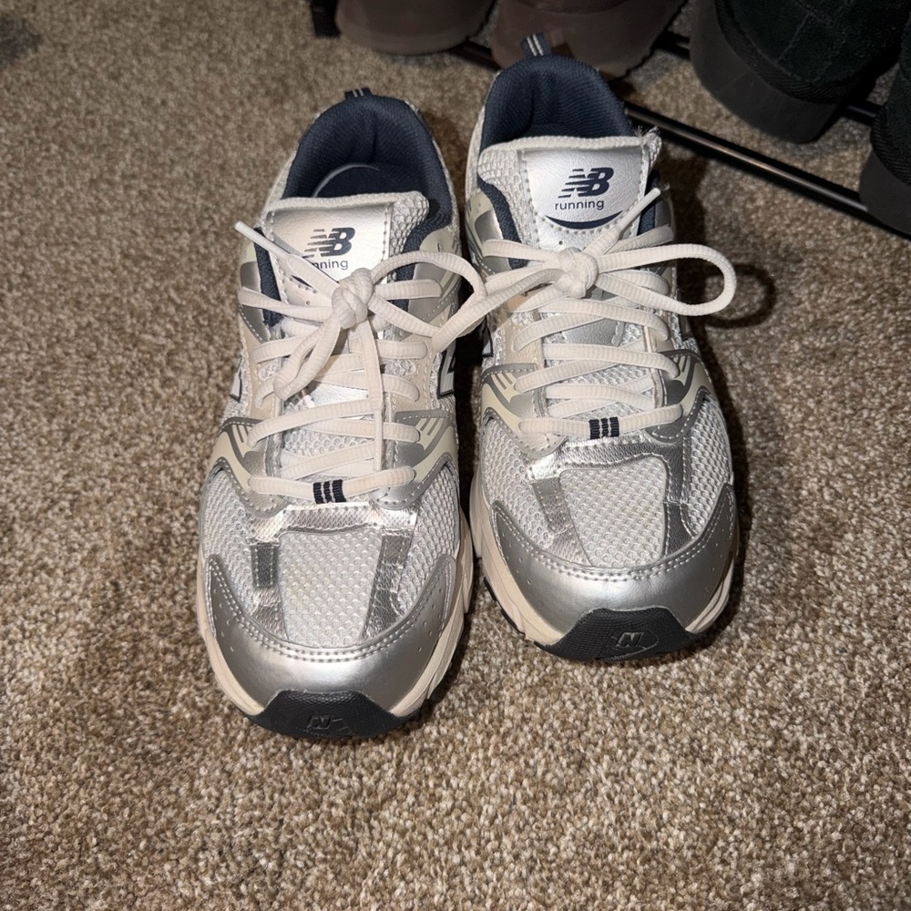New Balance Kids Sneakers - Silver and Gray